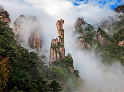 中国五大石林和五大峰林,高耸林立如千军万马